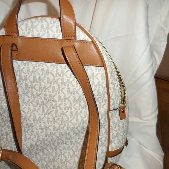 Michael Kors Backpack-White main image 12